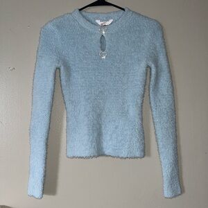 No Boundaries Junior’s Light Blue, Fuzzy Sweater (Previously Owned)